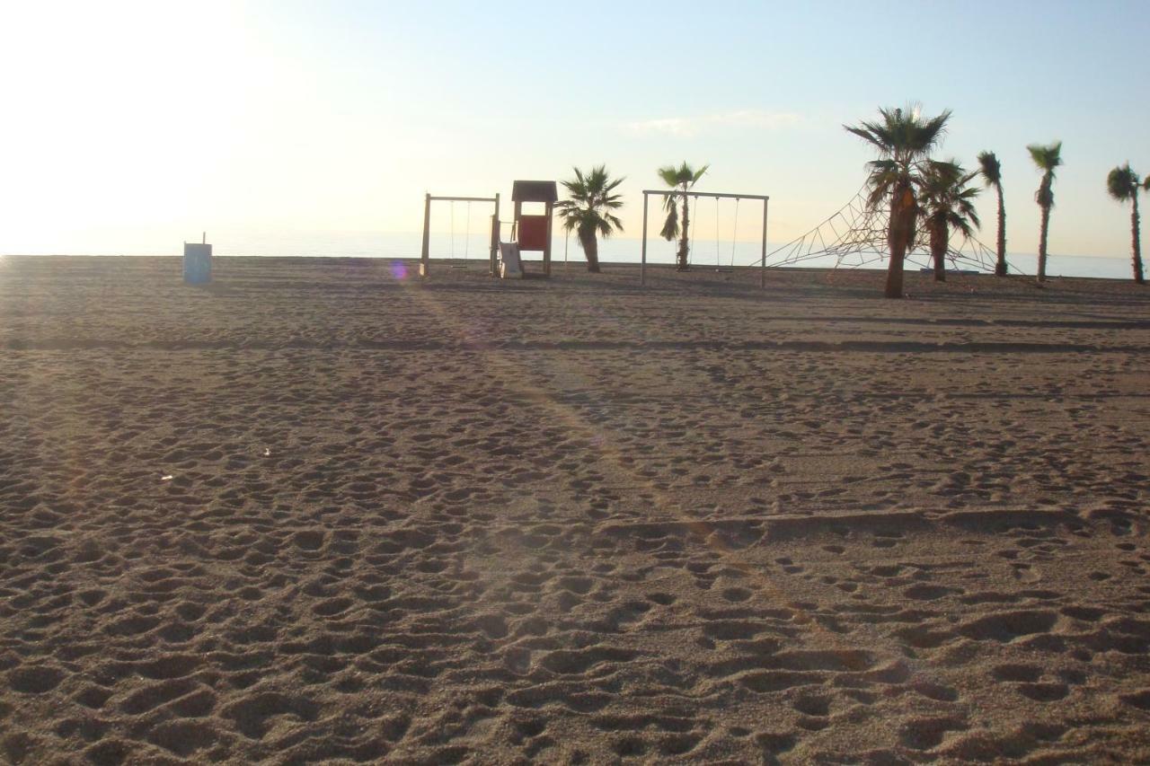 Primera Linea Playa Roquetas de Mar Bagian luar foto